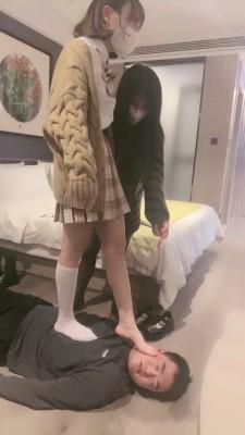 【貂蝉】带萝莉素人玩狗奴 bf23078