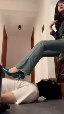 【宝爷】御姐高跟辱奶狗 bf23209