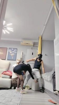 【丫丫】长靴+小白鞋暴力踢踹 bf23173