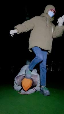 【美离子】户外-骑马遛狗/踩踏食物喂食 bf23001