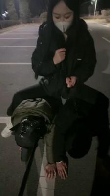 【桃幼幼】学生主户外溜双狗 bf23005