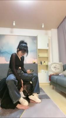 【丹丹】小白鞋棉袜羞辱【完整版】 bf22873