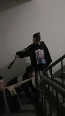 【潘妮S】素人学生主玩暴兄弟狗 bf22973