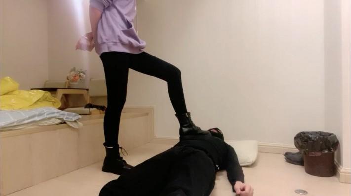 【肉肉】靴子全体重踩踏/舔脏鞋 bf22899