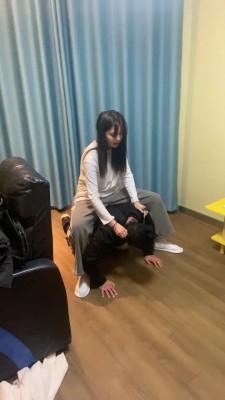 【澜希】学妹的脚下狗 bf22833