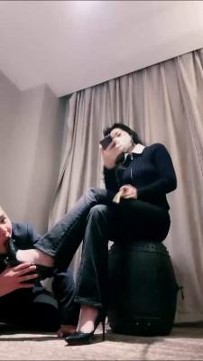 【禾末】白领出差虐废老板 bf22957