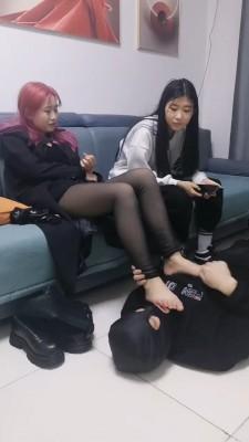 【吴迪】带闺蜜玩sm游戏 bf22782