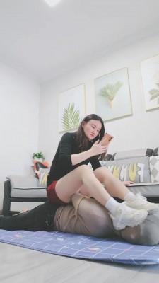 【飞扬】运动鞋白袜强制踢踹 bf22767