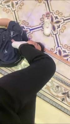 【桃幼幼】KTV被双陪酒小妹虐打 bf22870