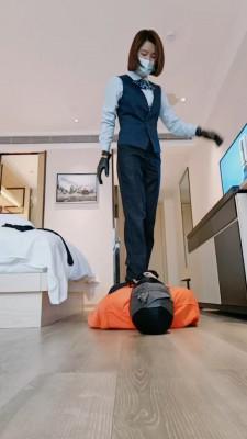 【芊兮殿下】银行女职员制服诱惑 bf22772