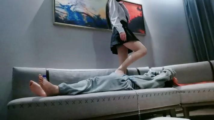 【猫神大人】学院御姐风全体重踩踏 bf22891