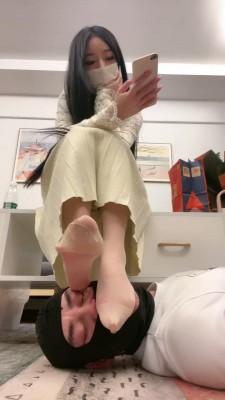 【奈奈生】白靴子女主暴力虐打【续集】 bf22852