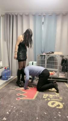 【伊兮夫妻】长靴黑丝重度强制提档 bf22753