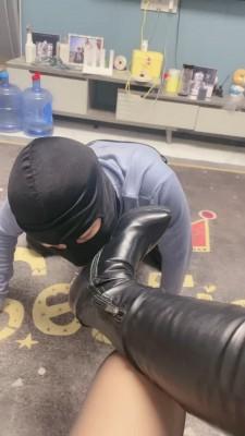 【伊兮夫妻】长靴黑丝重度强制提档 bf22753