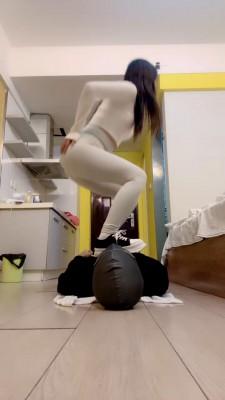 【狗哥】瑜伽女教练原味鞋袜羞辱 bf22748