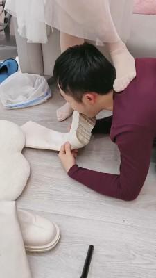 【神乐sama】长靴白丝踩地毯 bf22606