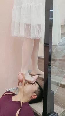 【神乐sama】长靴白丝踩地毯 bf22606