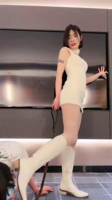 【简一】长靴御姐玩弄奶狗 bf22554