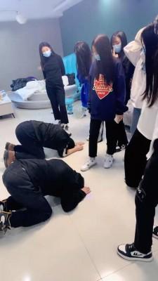 【精神小妹】大型室内暴力专场 bf22535