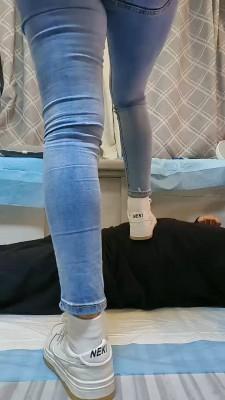 【咩祖】小白鞋全体重踩踏 bf22480