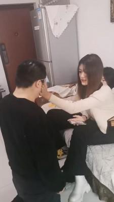 【精神小妹】三女神发泄耳光暴打 bf22455