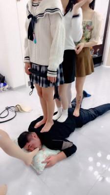 【狗哥】精彩-4素人S群调群虐兄弟狗 bf22401