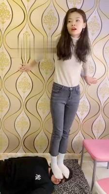 【冷鸢大大】长靴白袜全体重踩踏 bf22176