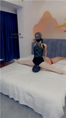 【九莲】双S舞蹈生-轮流骑马踩踏/坐脸窒息 bf43660