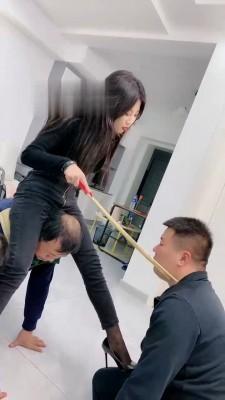 【麋鹿银儿】群调-当着素人闺蜜面调狗 bf22141