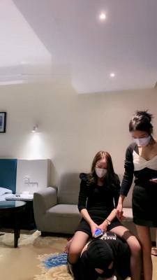 【丝绮】双S黑丝美腿踢踹/踩踏【双视角版】 bf22058