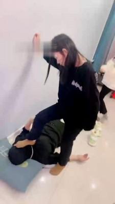 【精神小妹】3S原味袜气味羞辱/踩踏 bf22044