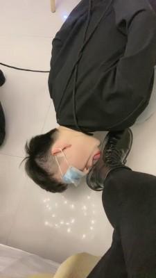 【晴儿】姐妹花玩弄哥俩狗-踢裆/舔靴/骑马 bf22080