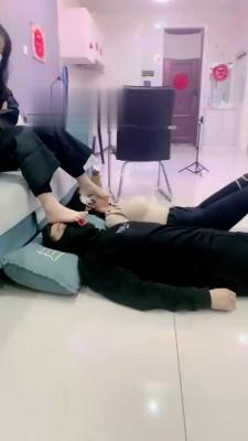 【精神小妹】情侣奴下奴-教母畜虐狗 bf22050