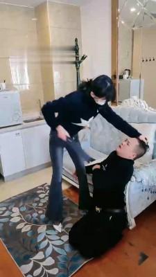 【暴力美学】重刑吊打迟到奴 bf22068