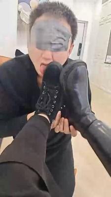 【安可】邻居两姐妹踩虐业主【双视角完整版】 bf21934