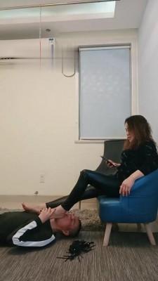 【安静大大】亲母女继续给狗上课【双视角版】 bf22001