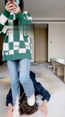 【子衿S】艺校女神诱惑师兄做狗 bf21939