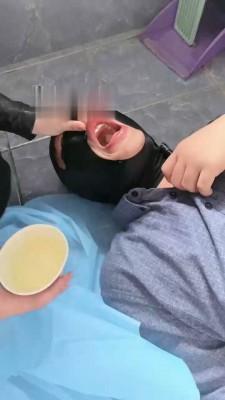 【高傲】长靴脚下蹂躏/吃烟灰圣水 bf21931