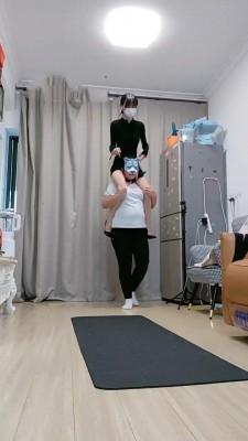 【暴力美学】黑丝高跟-小三被我虐成狗/骑马 bf21990