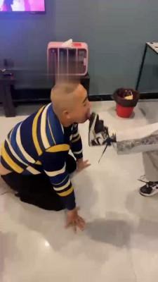 【至尊情侣s】看女友怎么虐绿帽【上】 bf21901