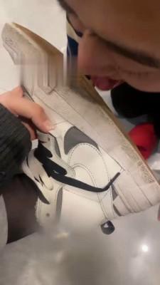 【至尊情侣s】看女友怎么虐绿帽【上】 bf21901