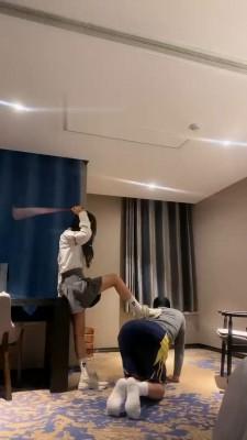 【优S】体校健身女神白袜虐打 bf21909