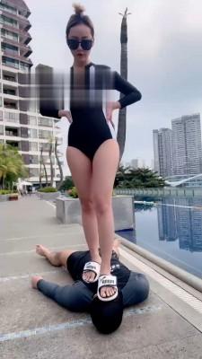 【二宝】三亚泳池边踩贱奴 bf21898