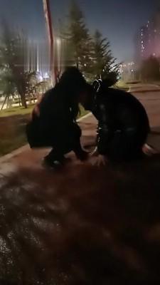 【雨雨大人】深夜路边遛狗 bf21916