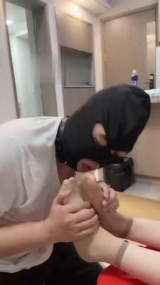 【万一】打的手疼啊 bf21837