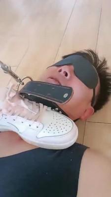 【蒂娜女神】反铐双手强制虐打 bf21807