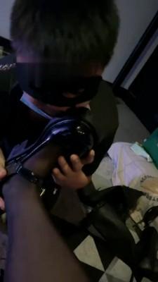 【莉宝儿】精神小妹黑丝皮靴虐狗 bf21795