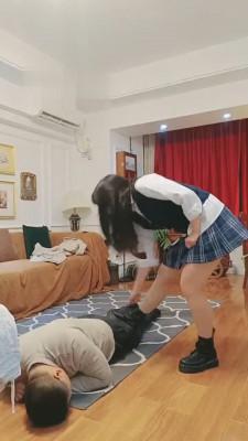 【礼礼大人】JK靴子暴打刑奴【双视角】 bf21697