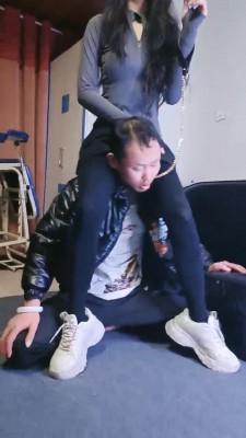 【初恋】耳光家奴踹头踹脸 bf21718