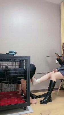 【维因】长靴姐妹花圈养狗奴【续集完整版】 bf21715